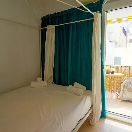 公寓 The Loft By Hello Homes *